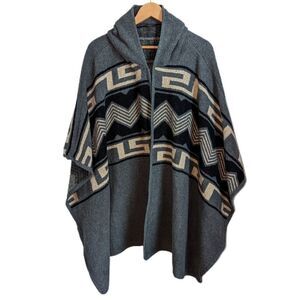 Canadian Oversized Southwestern Grey Warm Bohemian Lagenlook Cape One Size